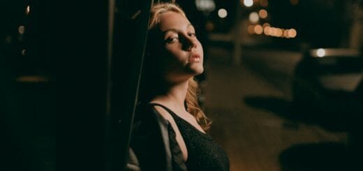 roads, paths, etc.: path down to Cala Carbón