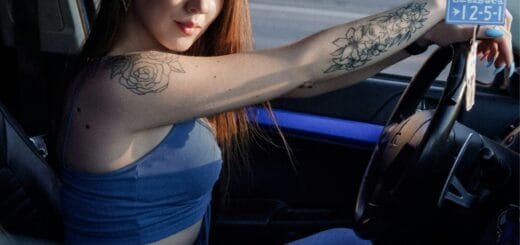 roads, paths, etc.: gravel road segment (open year round, subject to peak-season quota)