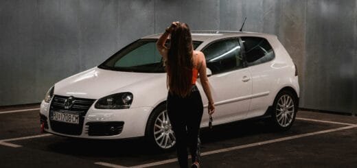 roads, paths, etc.: walkway to Playa de los Genoveses