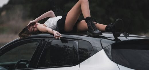 roads, paths, etc.: path down to Cala Chicré